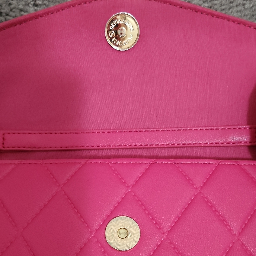 Forever 21 Pink Quilted Shoulder Bag/Purse With Adjustable Straps | One Size - Picture 4 of 11